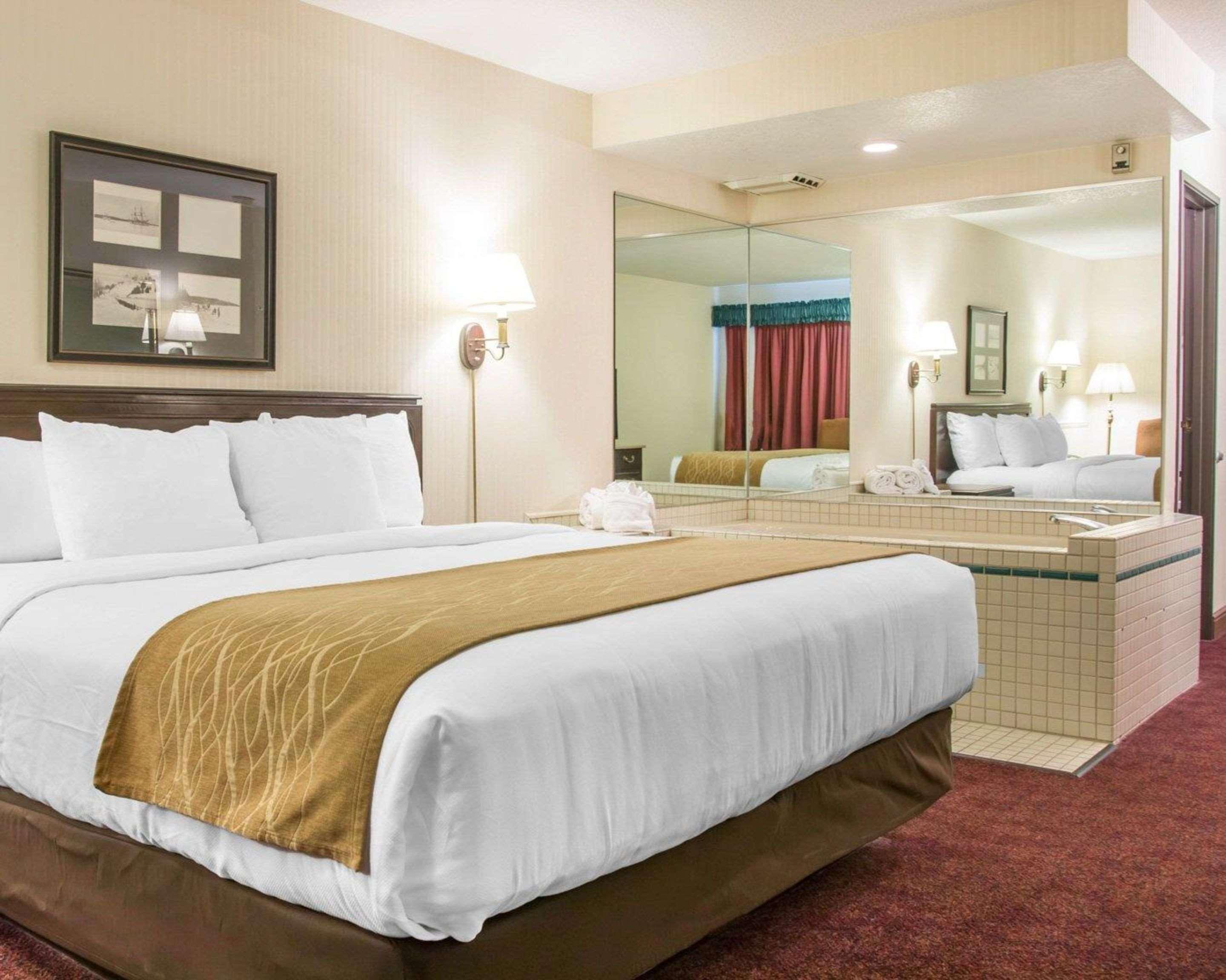 Comfort Inn Lakeside Mackinaw City Exteriér fotografie
