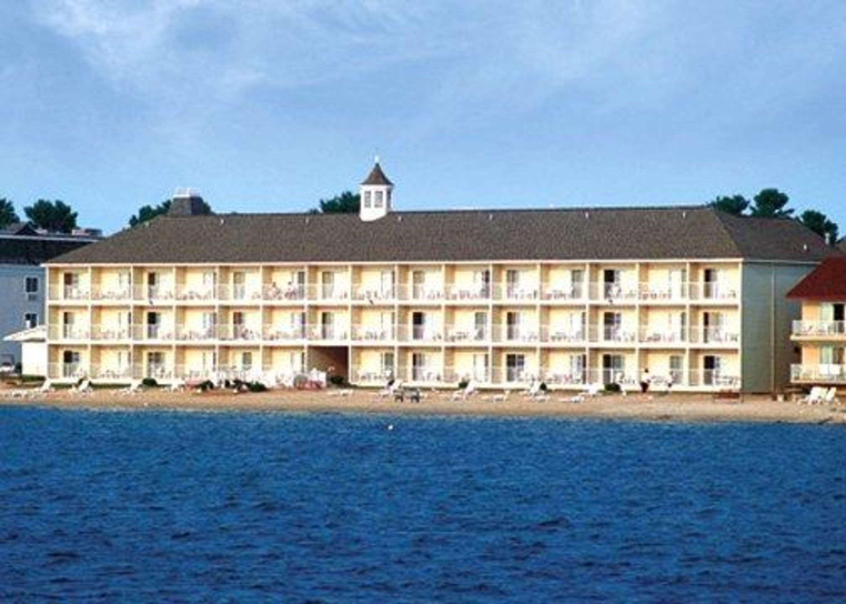 Comfort Inn Lakeside Mackinaw City Exteriér fotografie