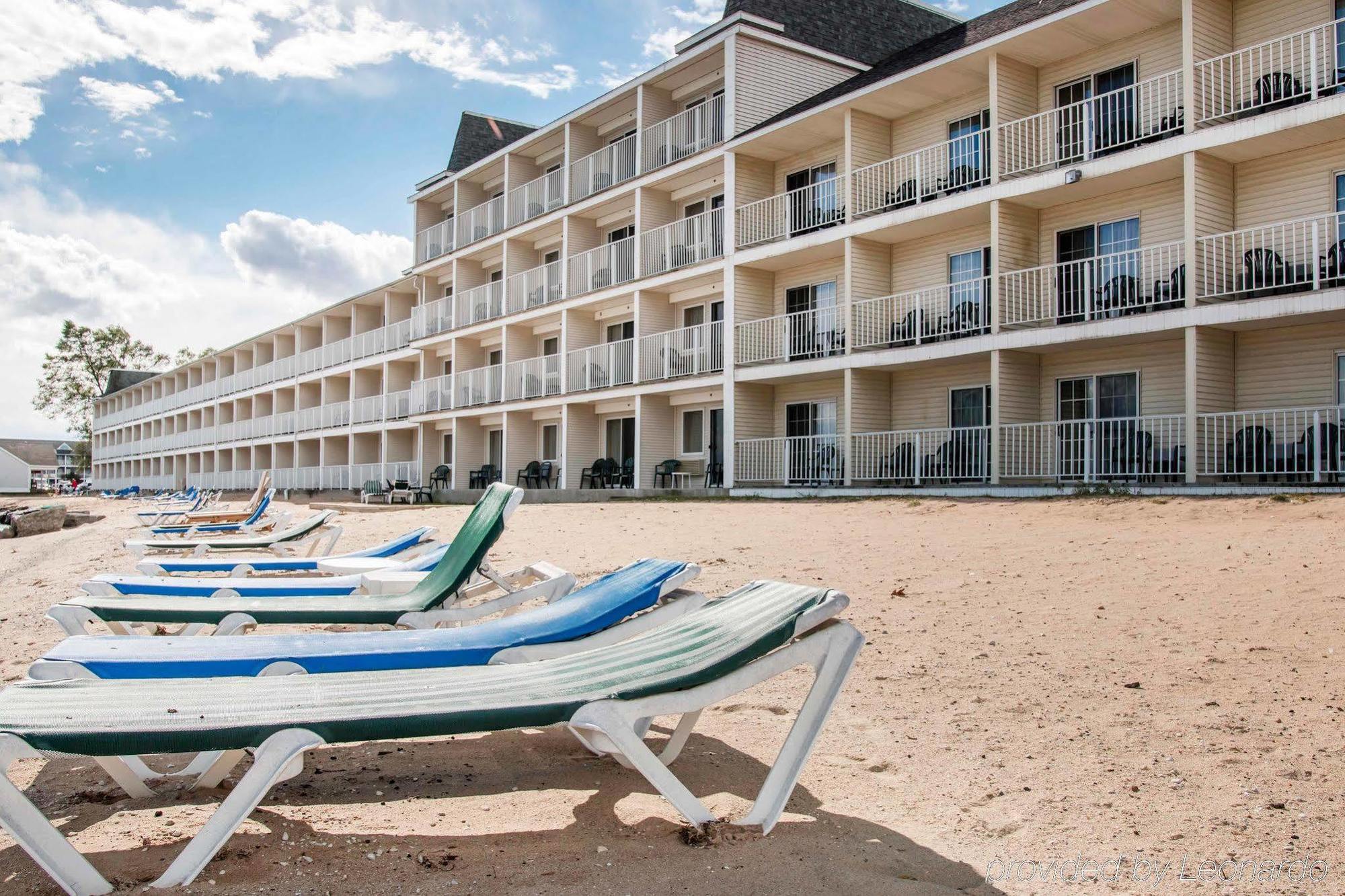 Comfort Inn Lakeside Mackinaw City Exteriér fotografie