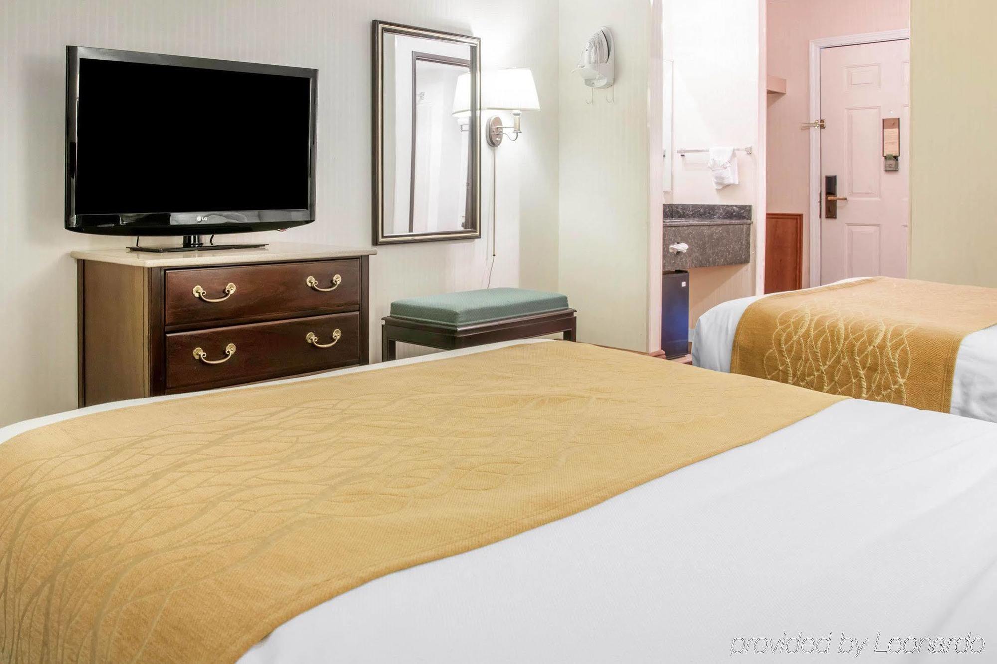 Comfort Inn Lakeside Mackinaw City Exteriér fotografie