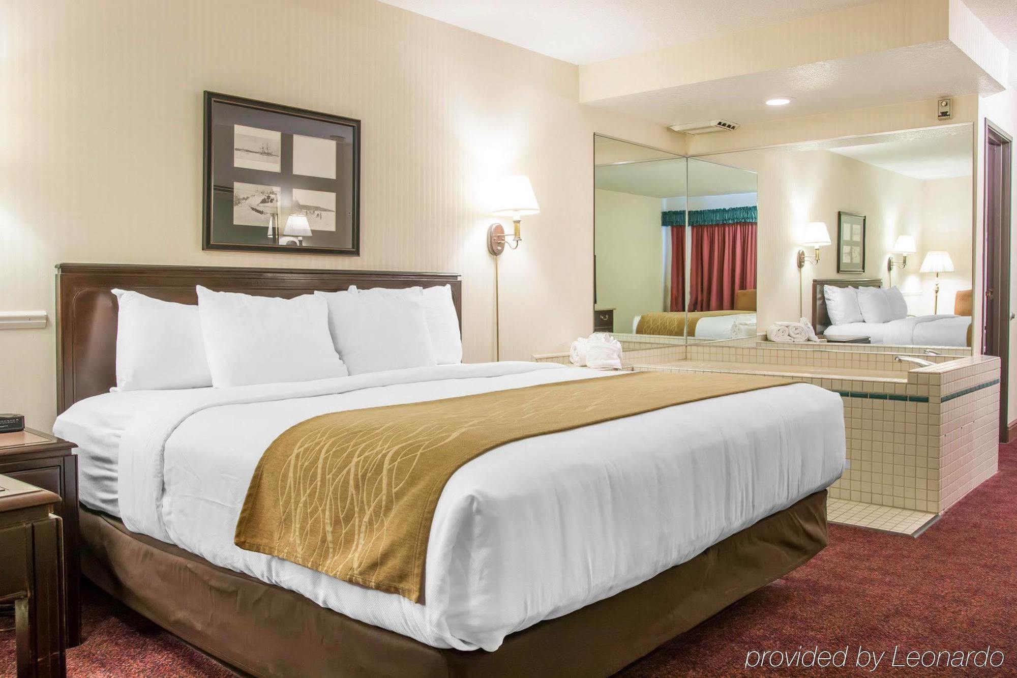 Comfort Inn Lakeside Mackinaw City Exteriér fotografie